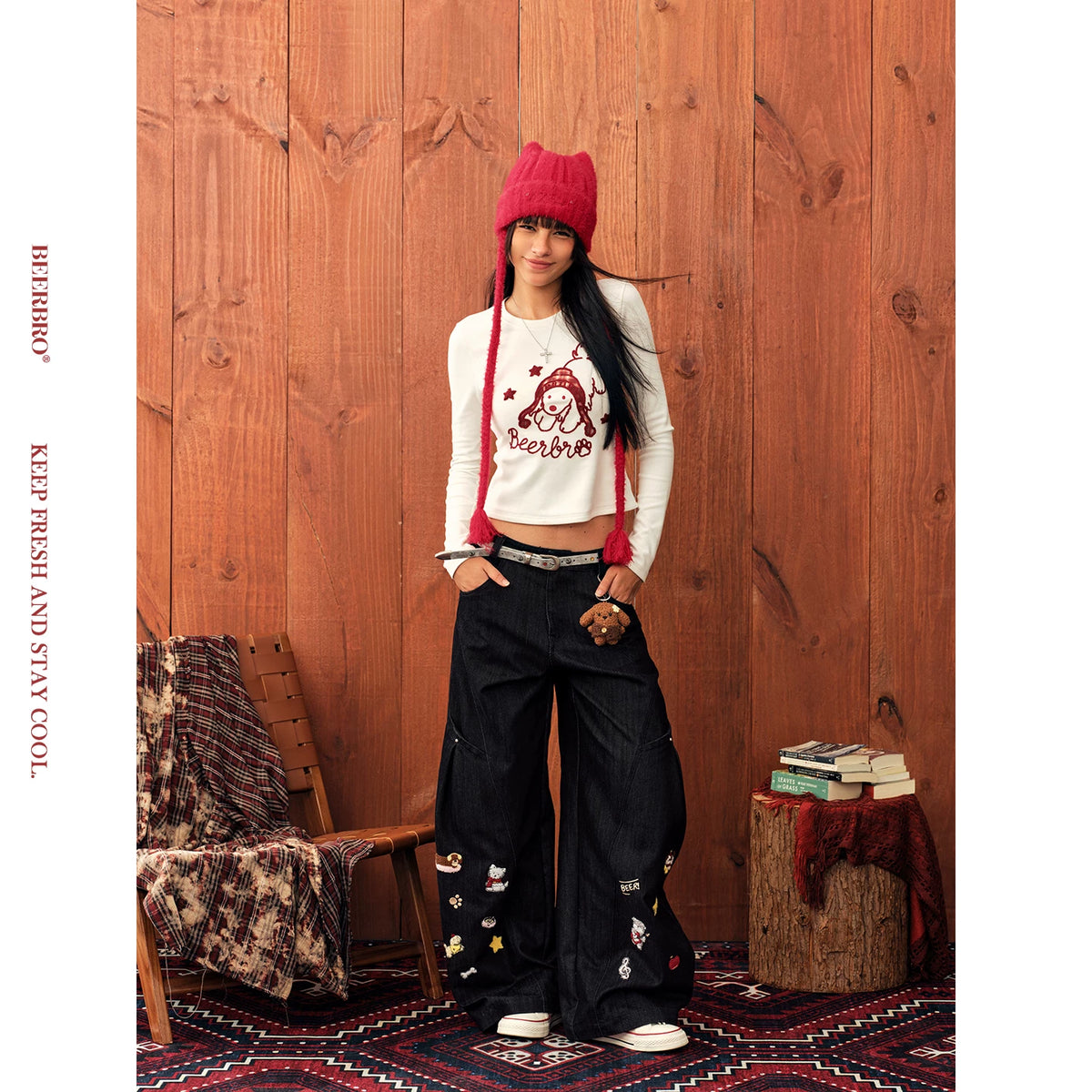ニット帽ドッグ柄クルーネック長袖Tシャツ
