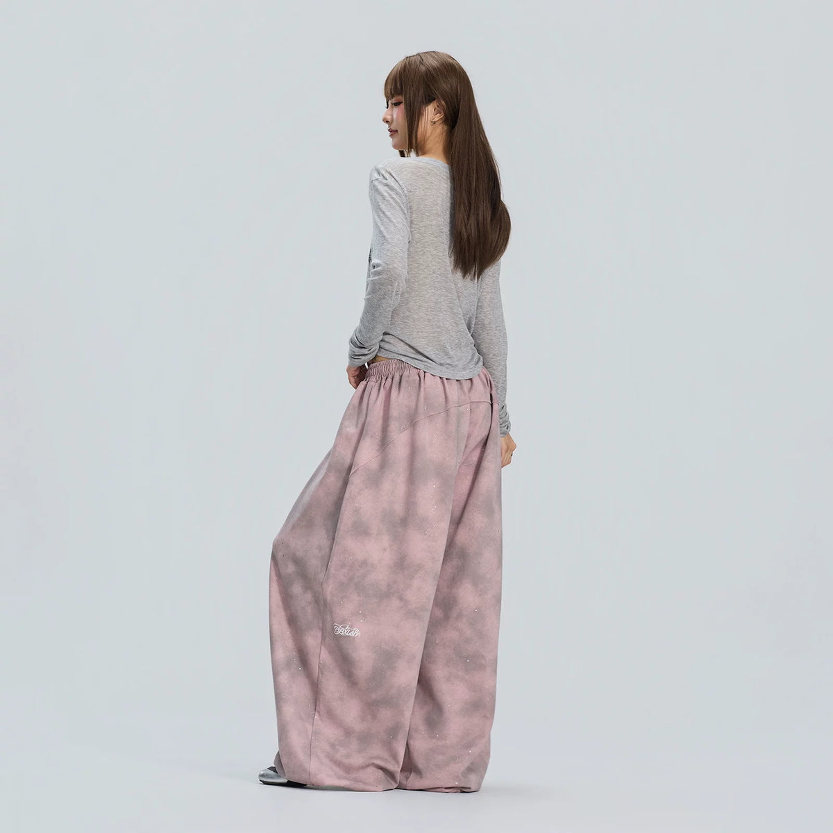蝶ラインストーングリッターロングパンツ