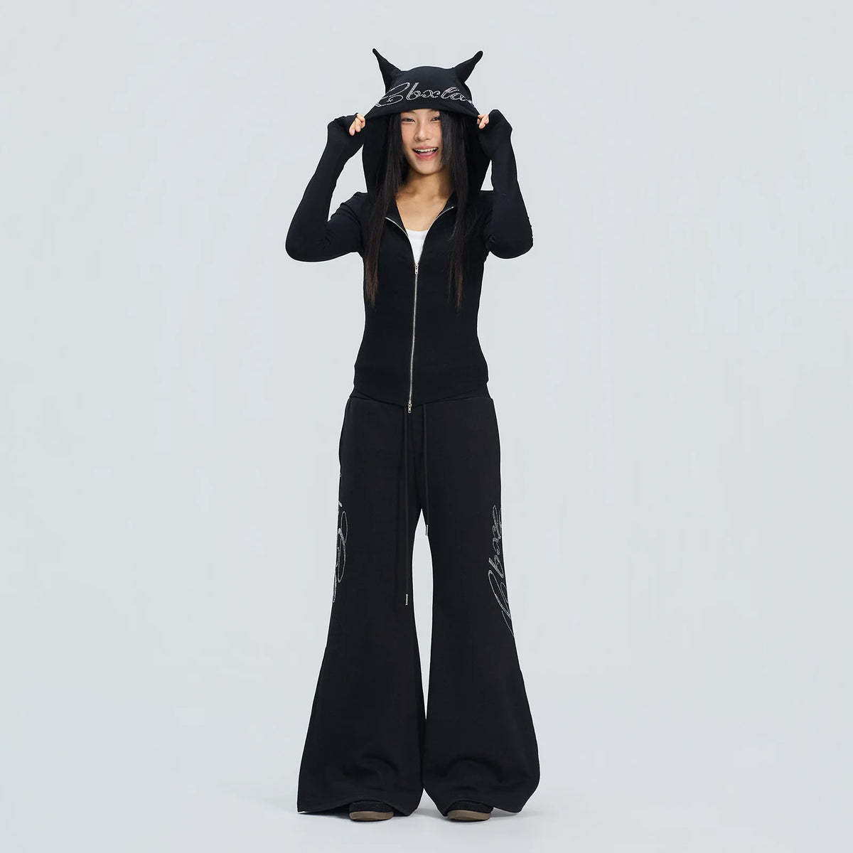 小悪魔デザイン 長袖×ロングパンツ セットアップ