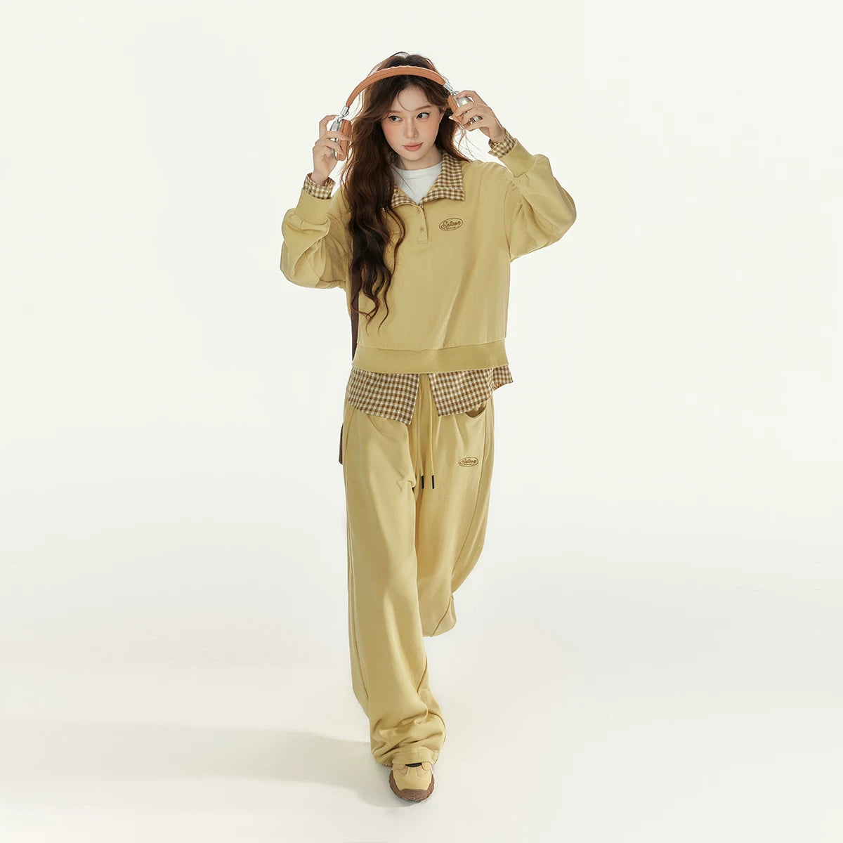 スウェットジャケット＆ストレートパンツ セットアップ