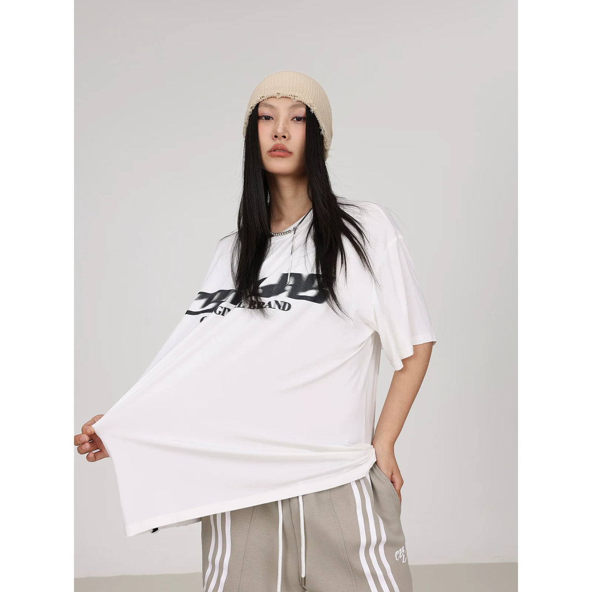 ユニセックスオーバーサイズ半袖Tシャツ