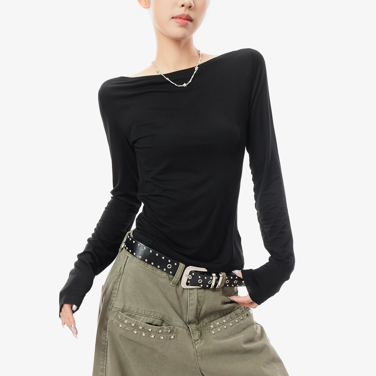 バックオープン長袖Tシャツ