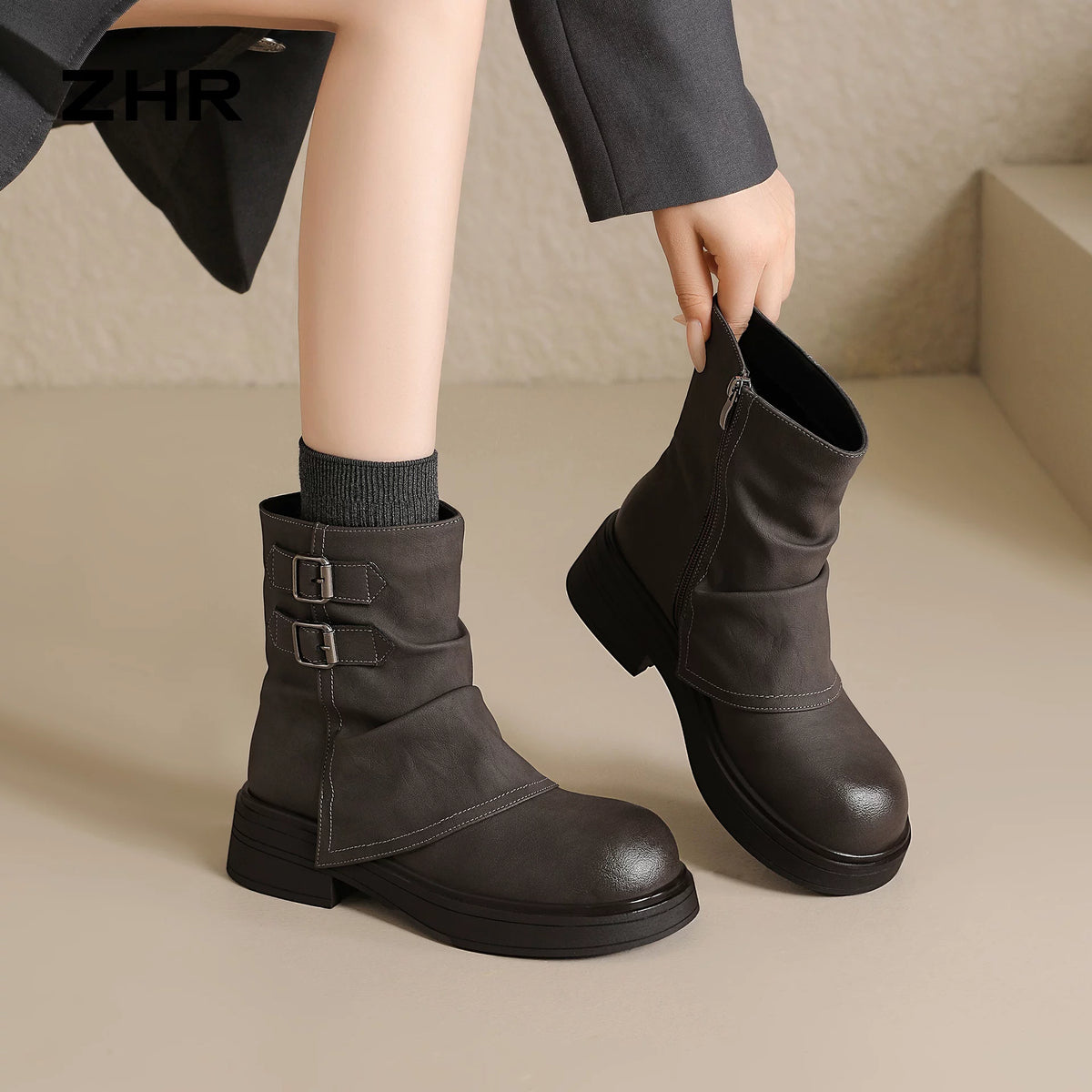 ストレート筒シャーリングショートブーツ
