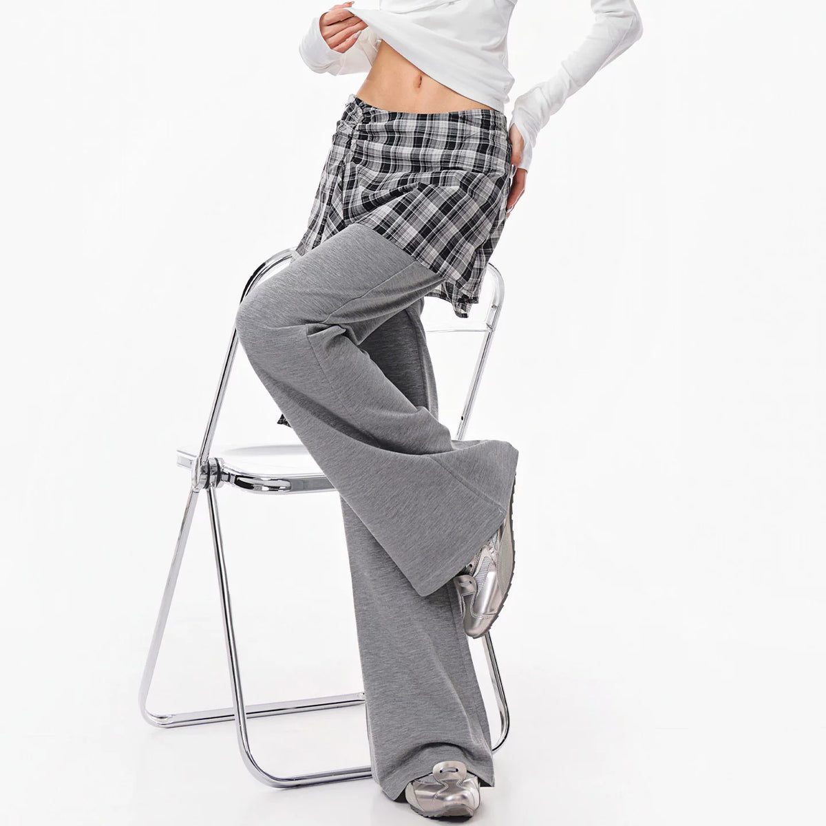 チェック柄ストレッチセミフレアパンツ