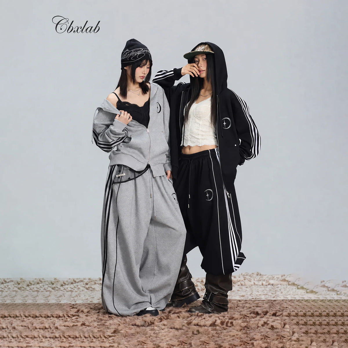 ゴシック 刺繍トップス＆3本ライン ワイドパンツ セット