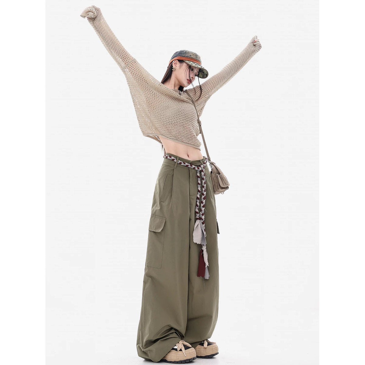 リラックスシルエット カーゴパンツ