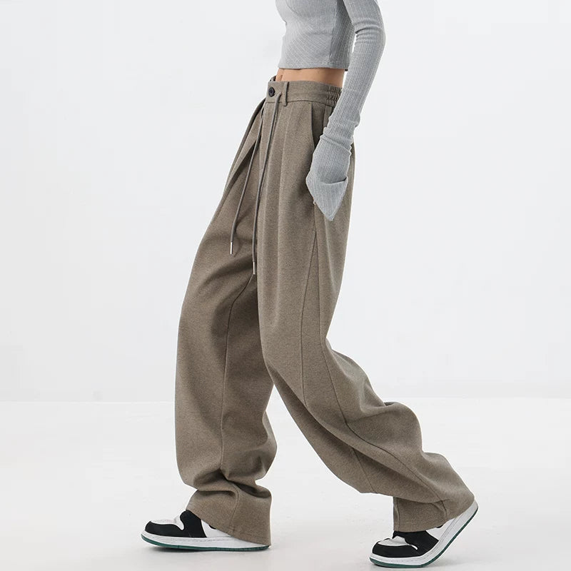 カーブシルエット バナナスウェットパンツ