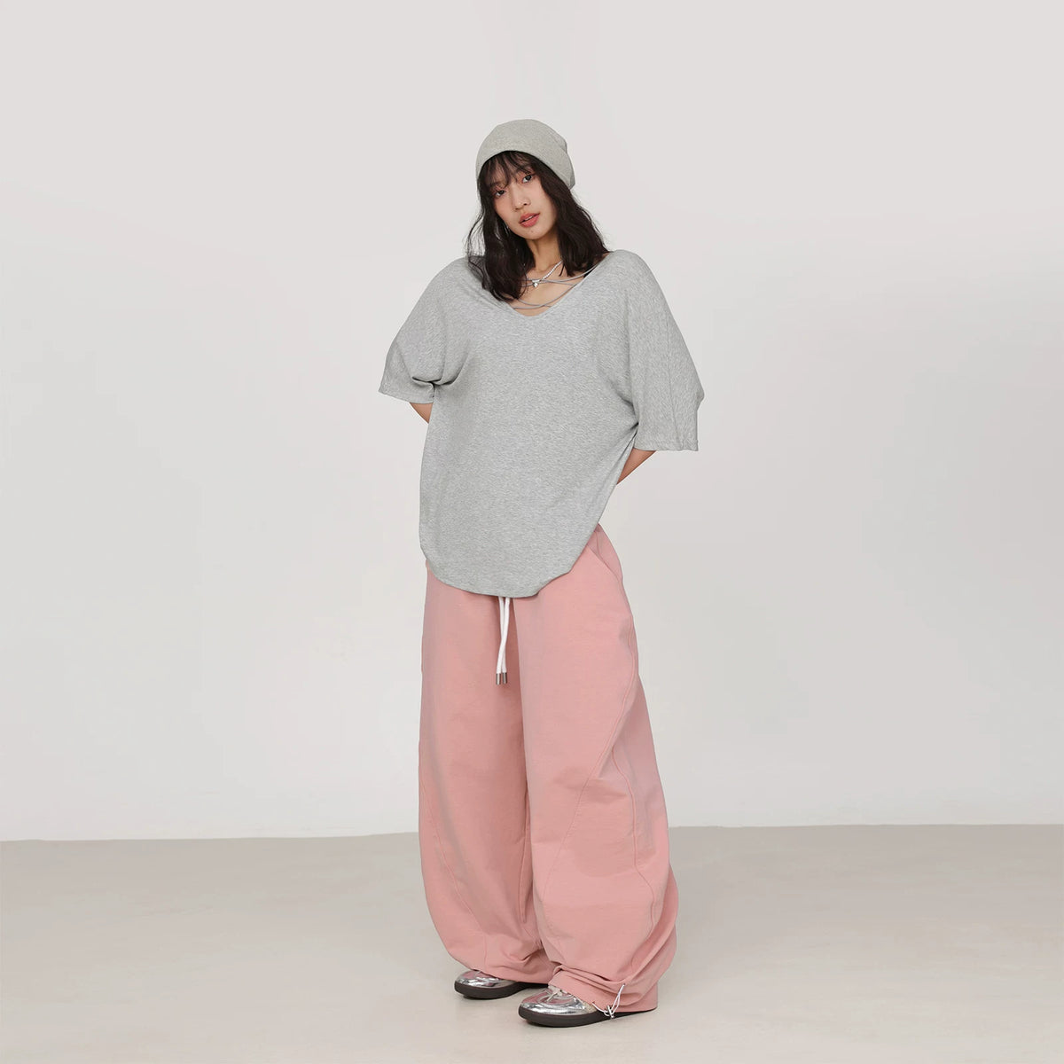 背中見せ半袖カバーアップTシャツ