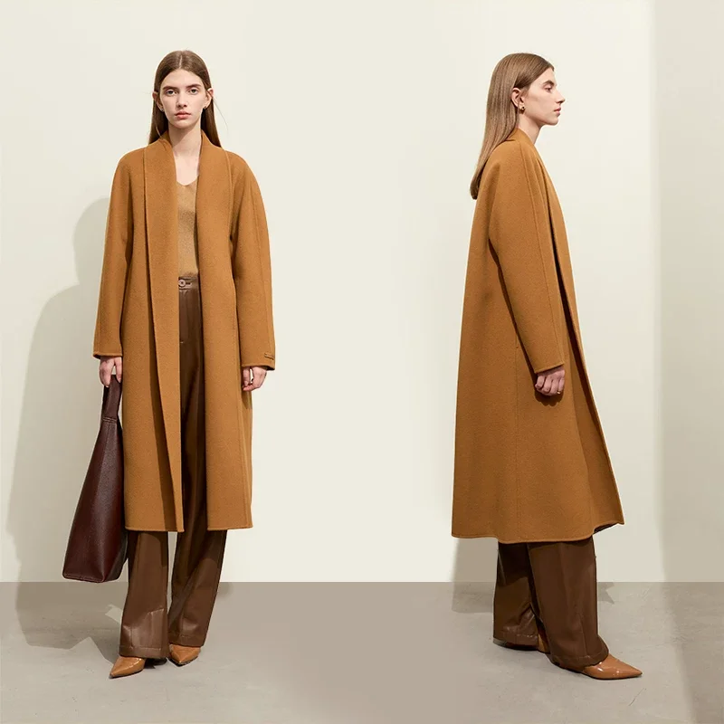 Amii ウールシルク レザーベルト ロングコート