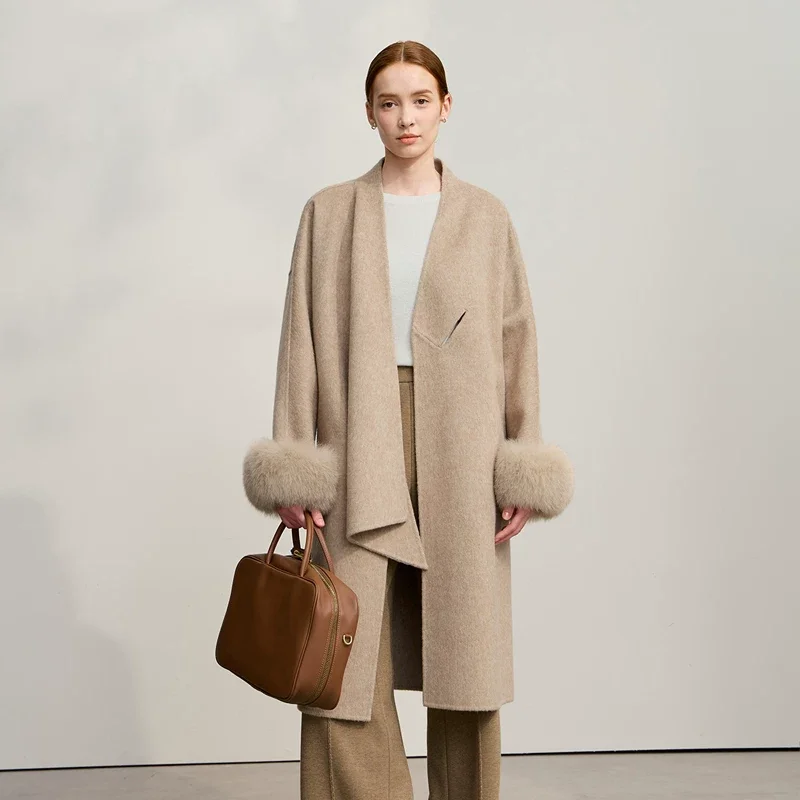 Amii シルク混 リバー ファー袖口 ロングコート
