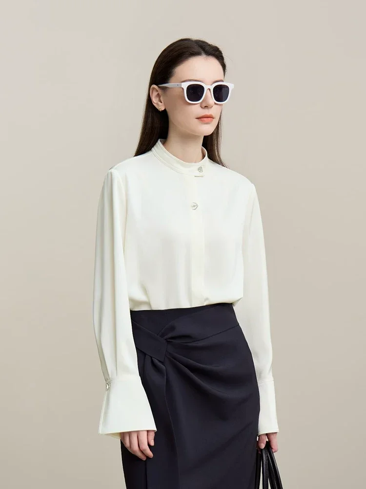Amii マットサテン 変形ボタン シフォンブラウス