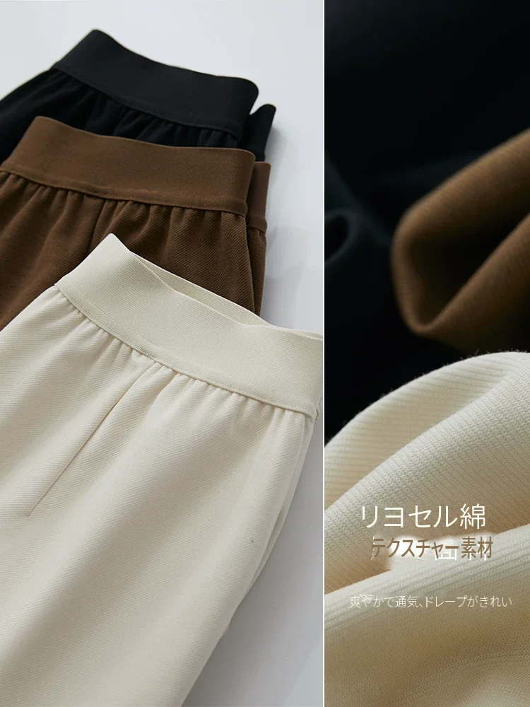 Amii ピンタック 裾折り返し ショートパンツ