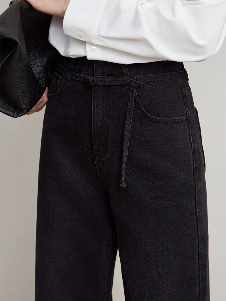 Amii 細ベルト付き ストレートデニムパンツ
