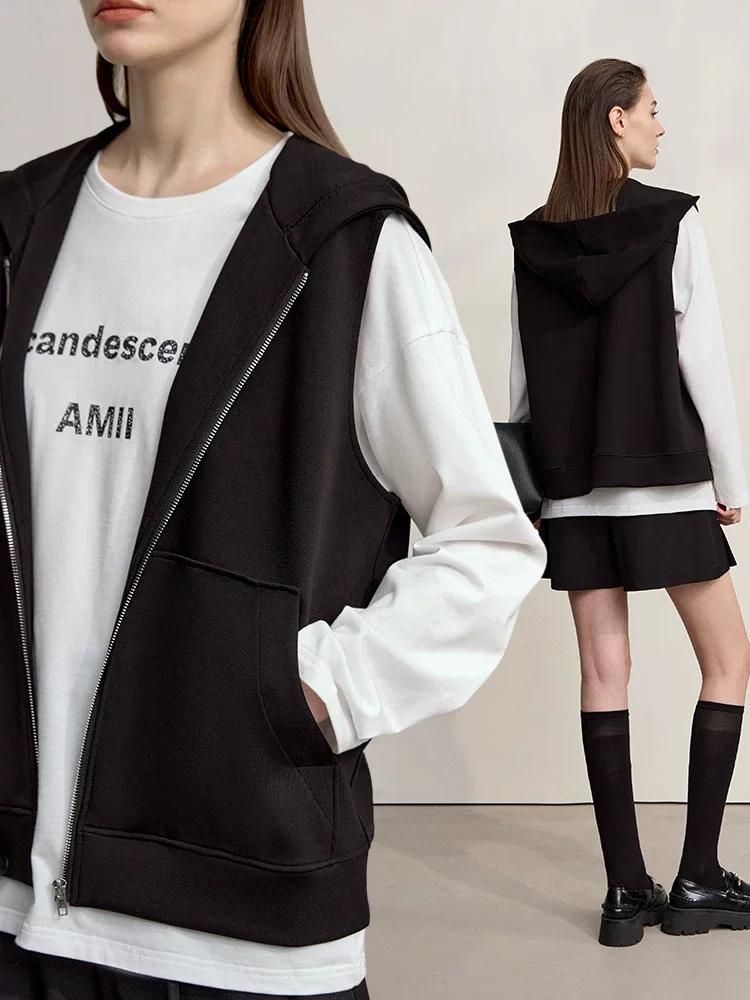 Amii ストレッチ フード ジップ ノースリーブベスト