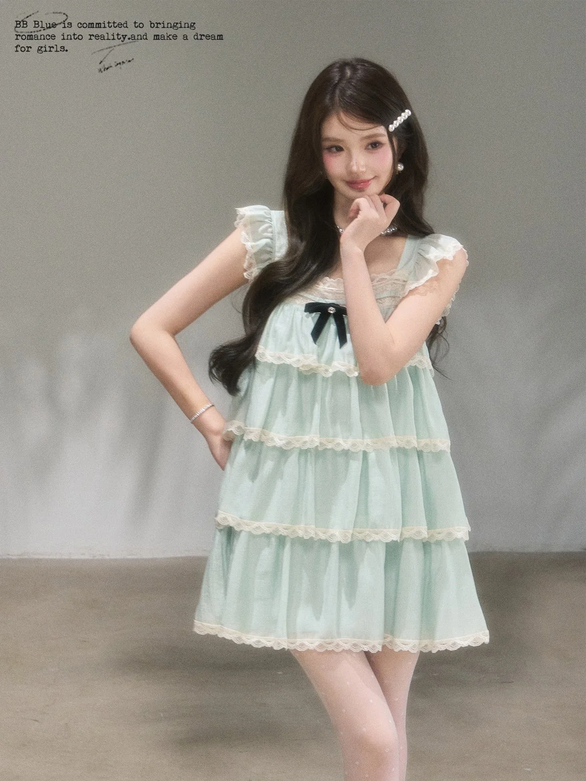 BB BLUE テンセル フリル袖 ティアード ショートワンピース｜商品写真