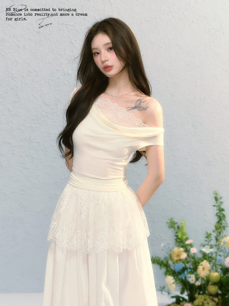 BB BLUE アシンメトリーショルダー レース 半袖 テンセル ニットトップス｜商品写真