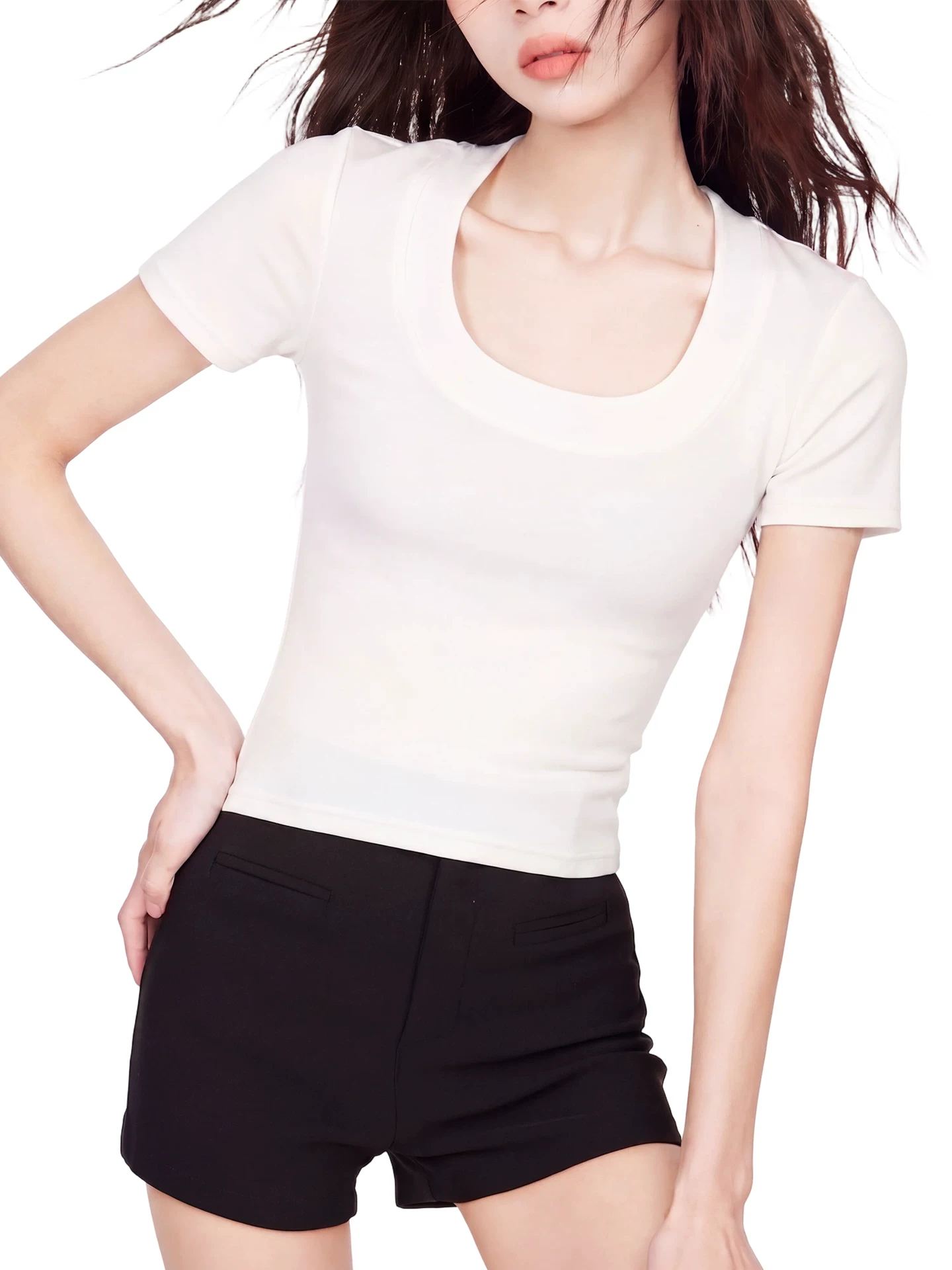Uネック ショート丈 半袖Tシャツ 商品写真
