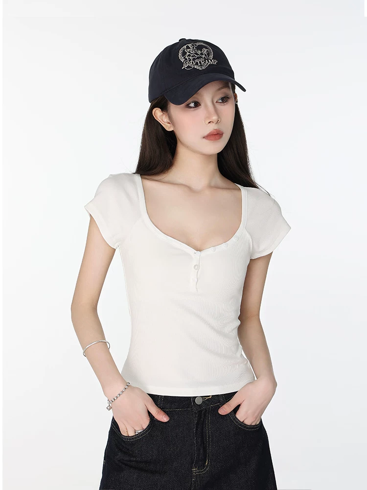 ハートネック ショート丈Tシャツ 商品写真