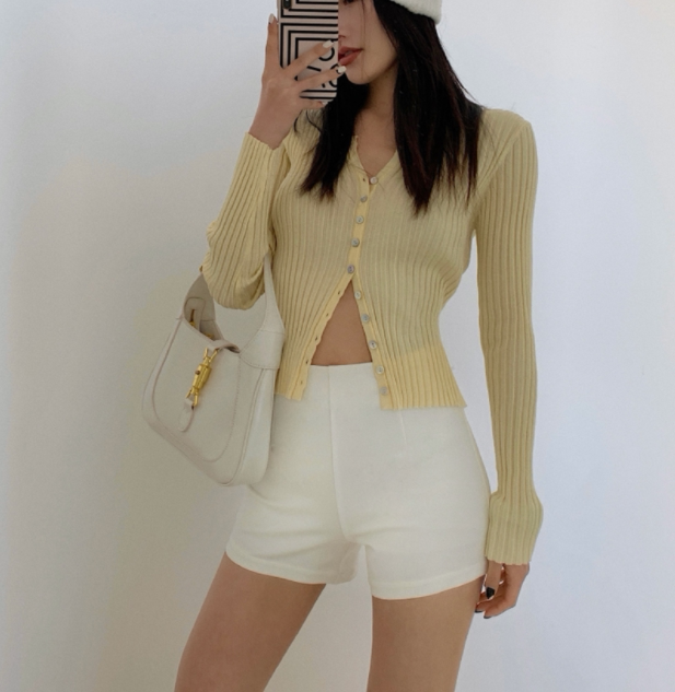ハイウエスト ショートパンツ 商品写真