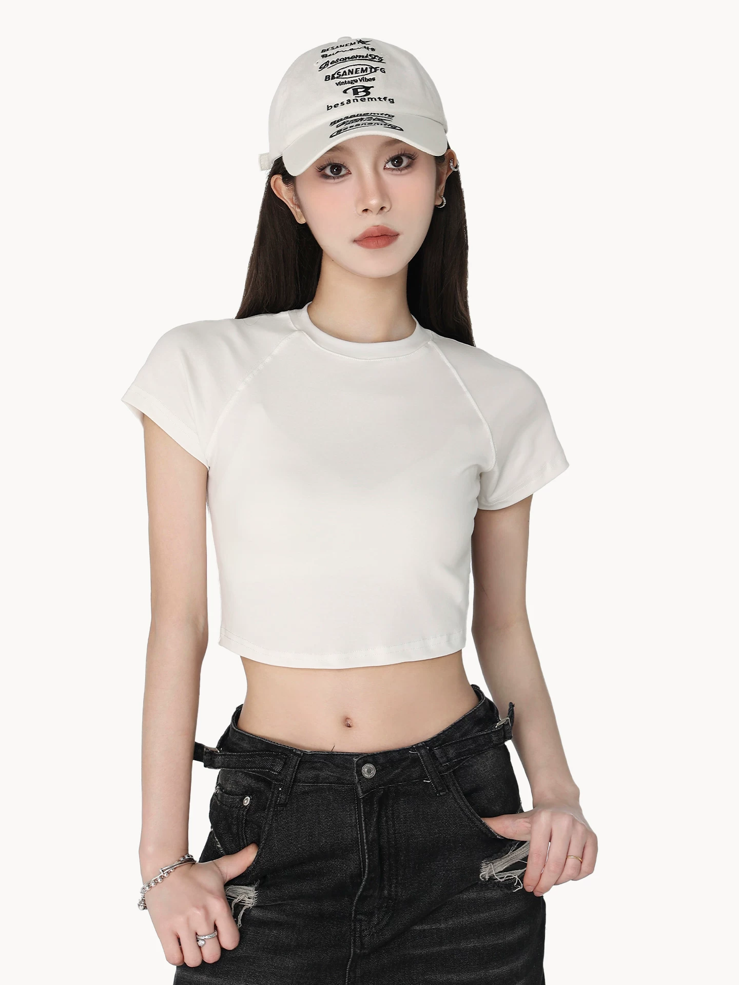 フレンチスリーブ ショート丈Tシャツ 商品写真