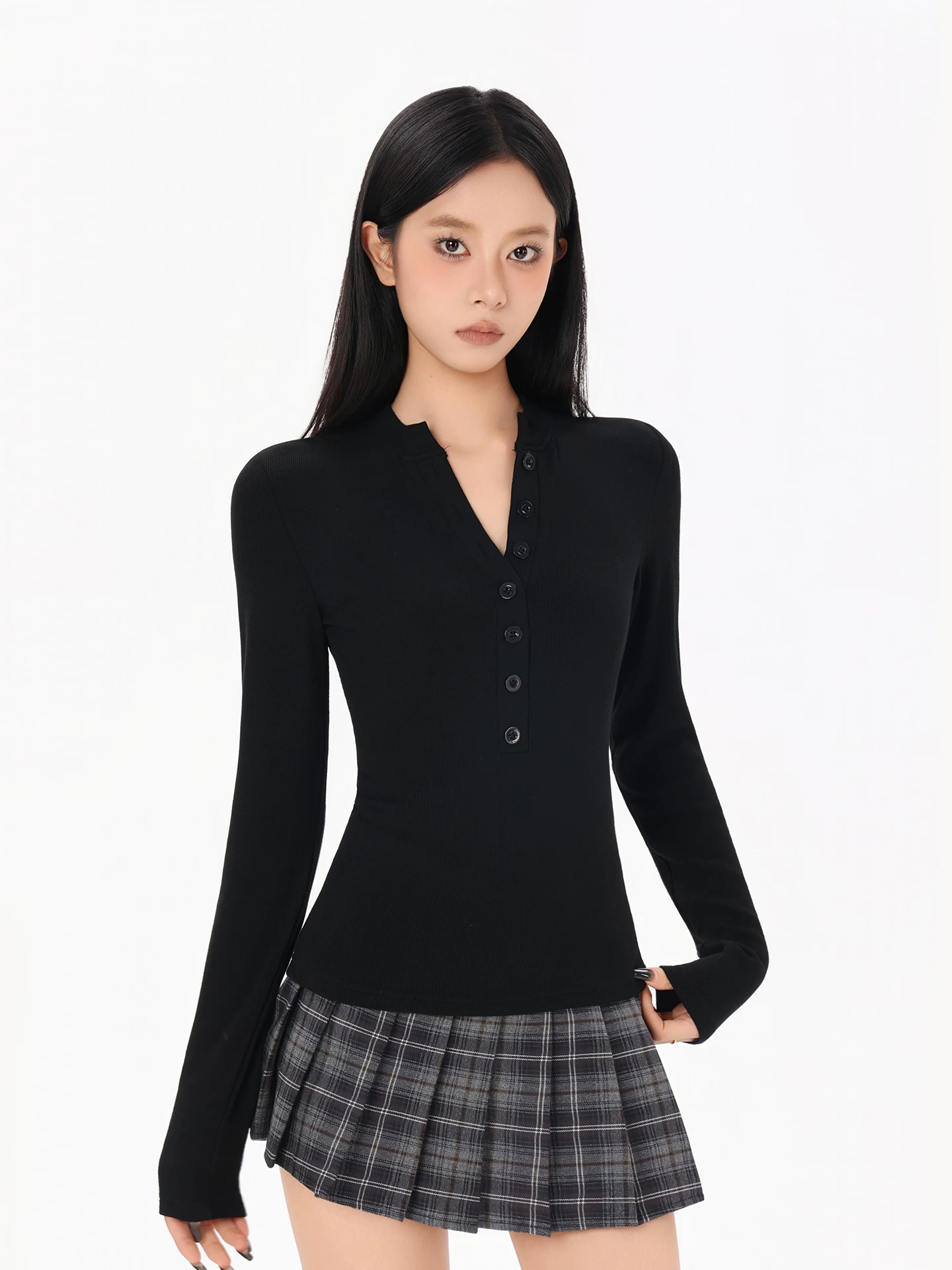 ヘンリーネック 長袖Tシャツ 商品写真