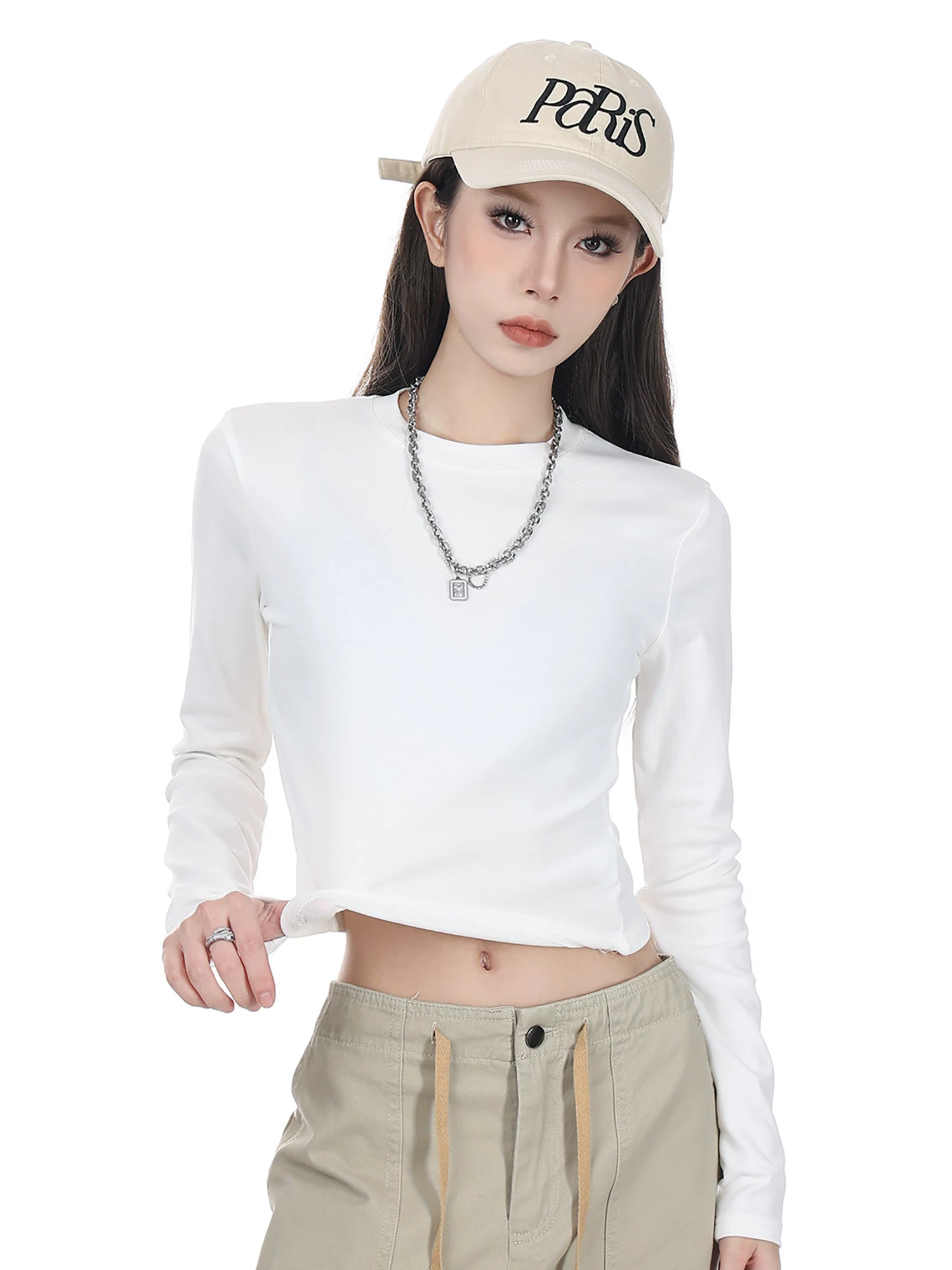 クルーネック 長袖Tシャツ 商品写真
