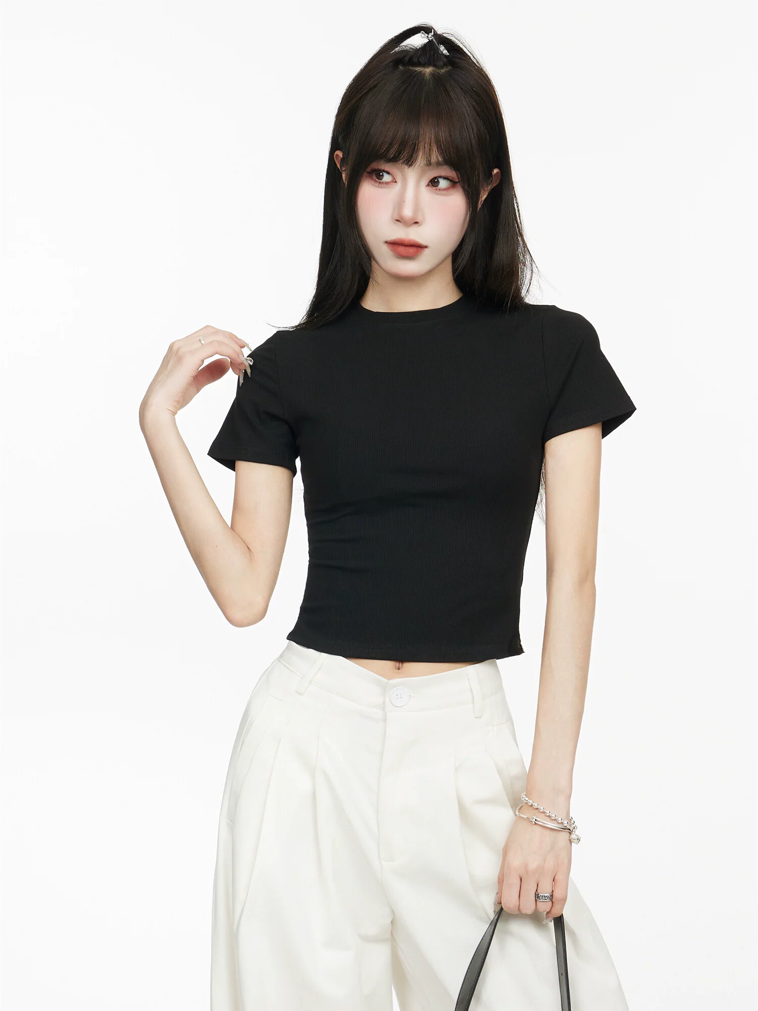 ショート丈 半袖Tシャツ 商品写真