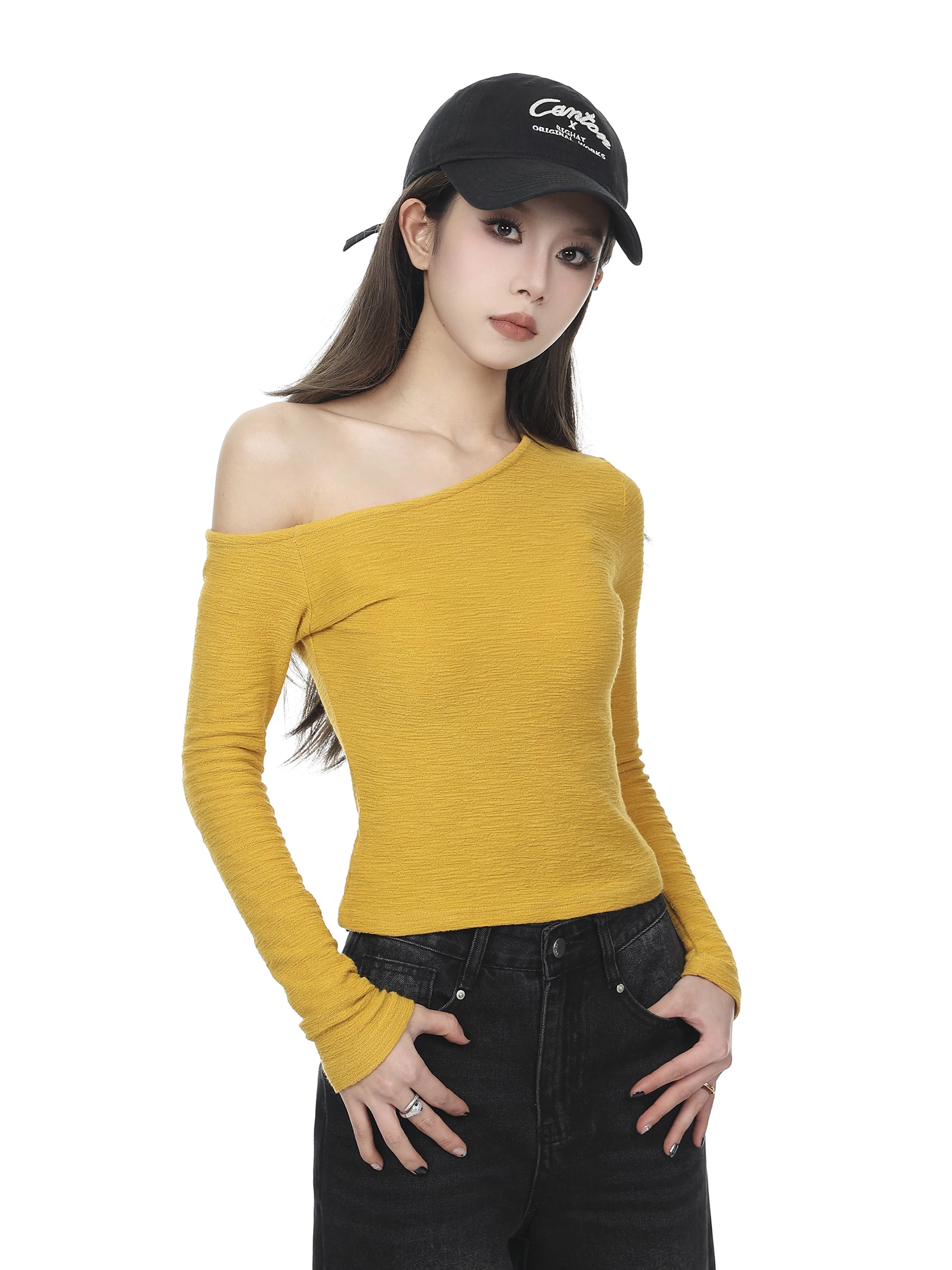 オフショルダー 長袖Tシャツ 商品写真