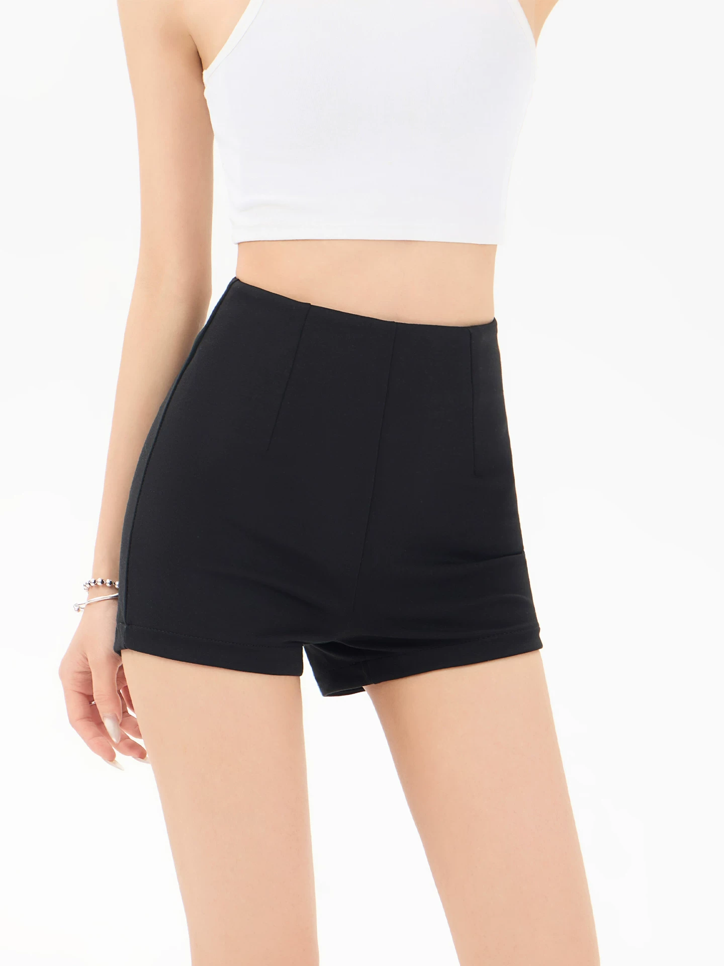 ハイウエスト ショートパンツ 商品写真