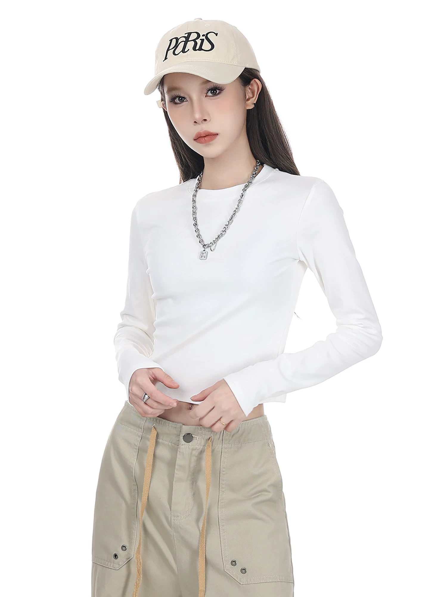 クルーネック 長袖Tシャツ 商品写真