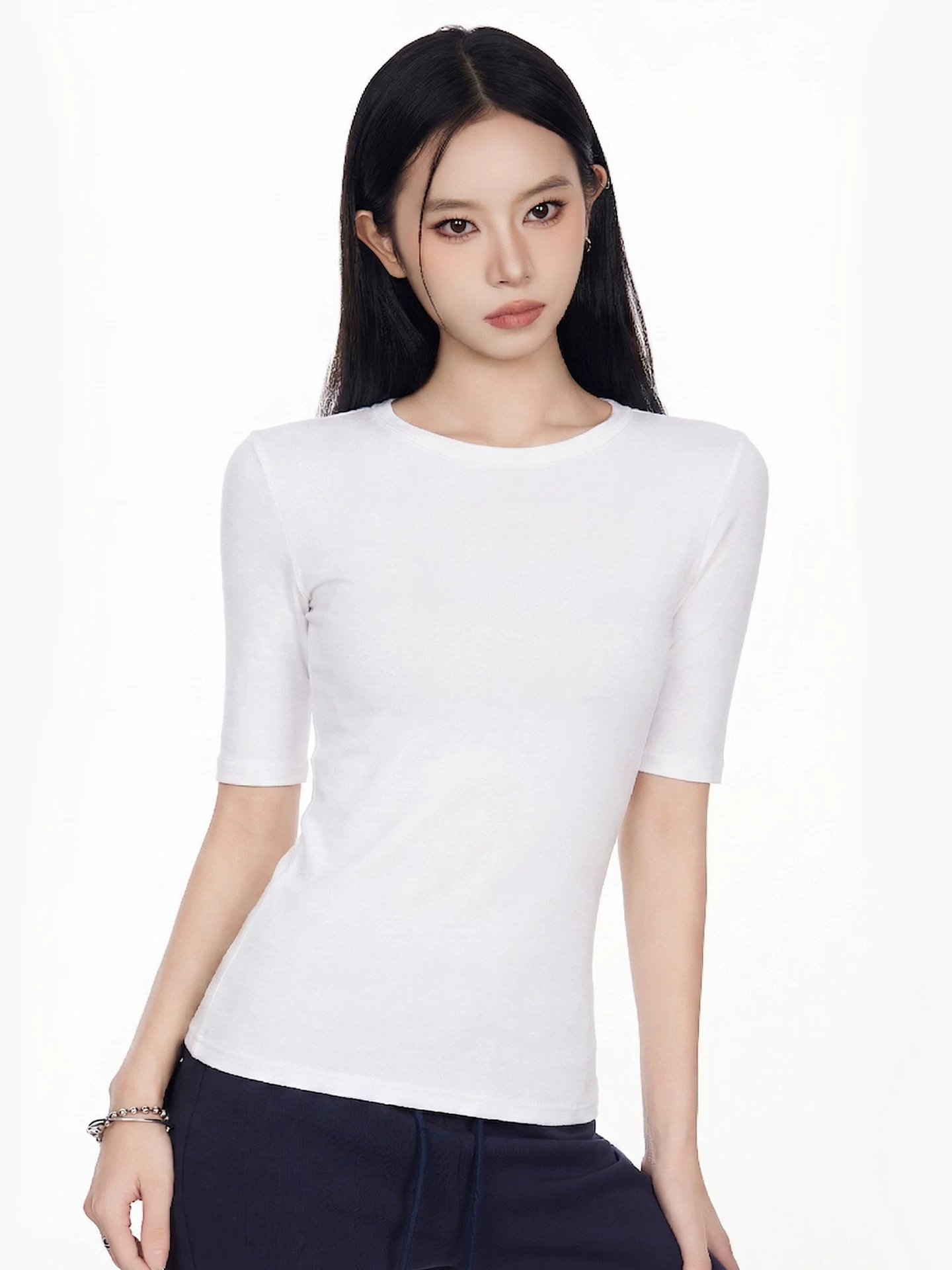 Uネック 五分袖Tシャツ 商品写真