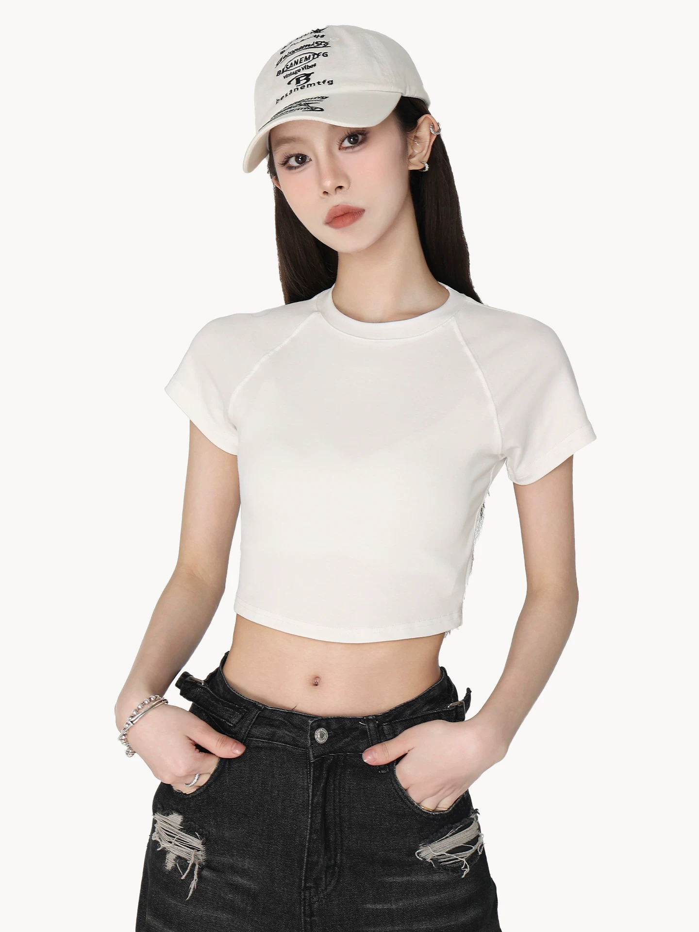 フレンチスリーブ ショート丈Tシャツ 商品写真