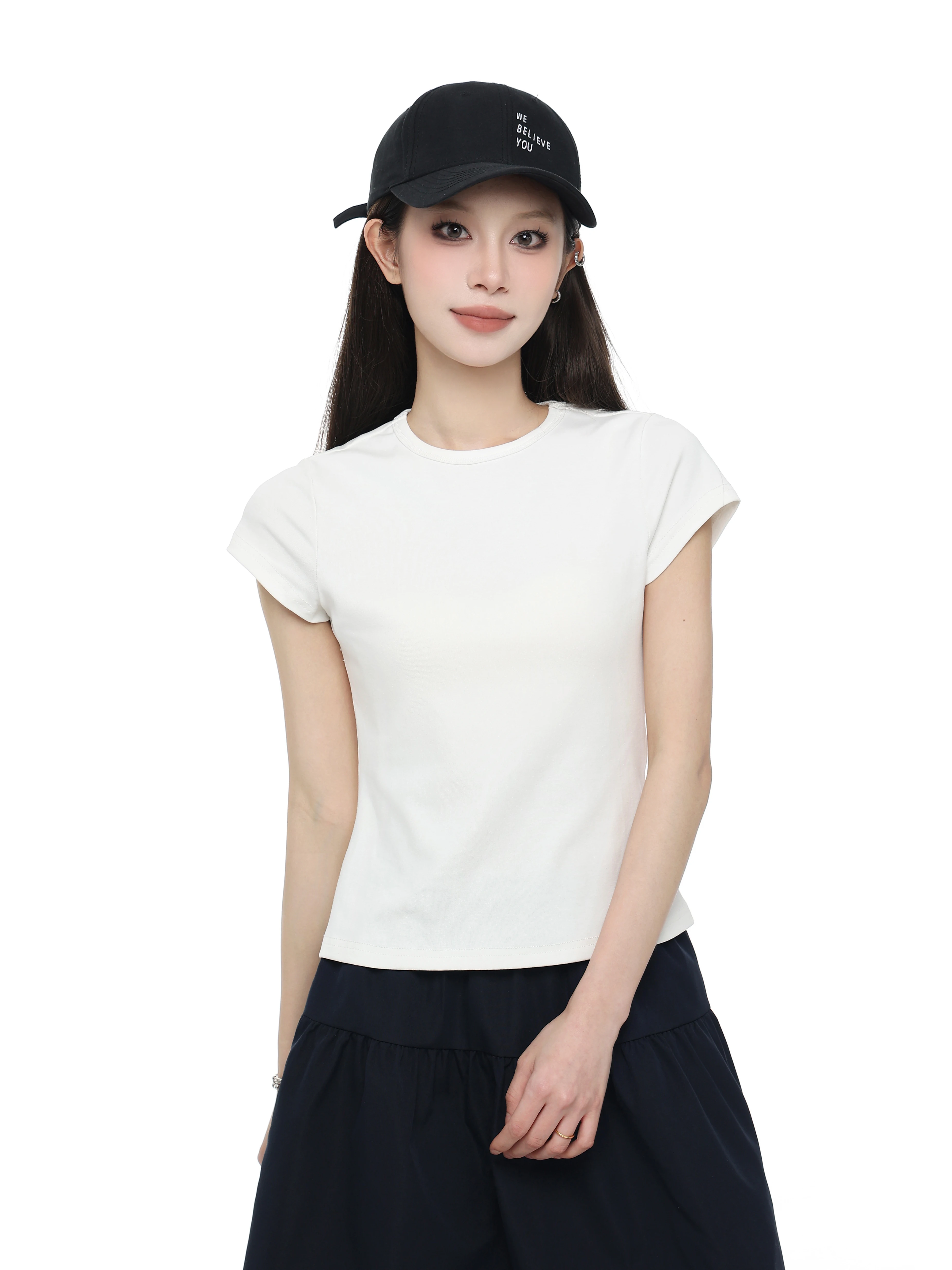 クルーネック ショート丈Tシャツ 商品写真