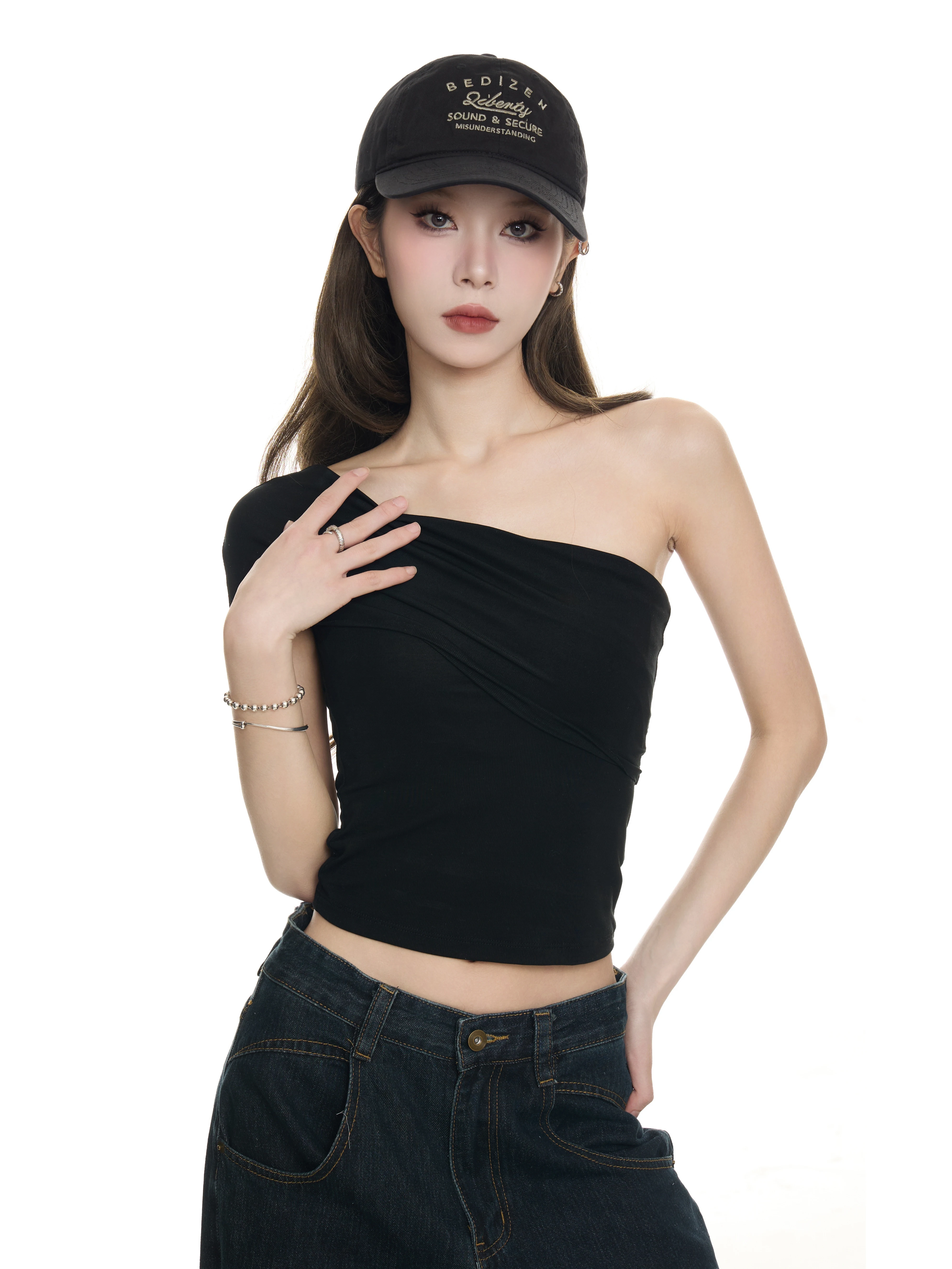 オフショルダー 半袖Tシャツ 商品写真