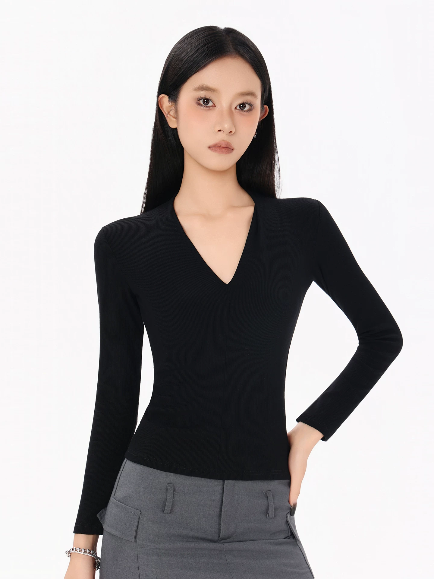 Vネック 長袖Tシャツ 商品写真