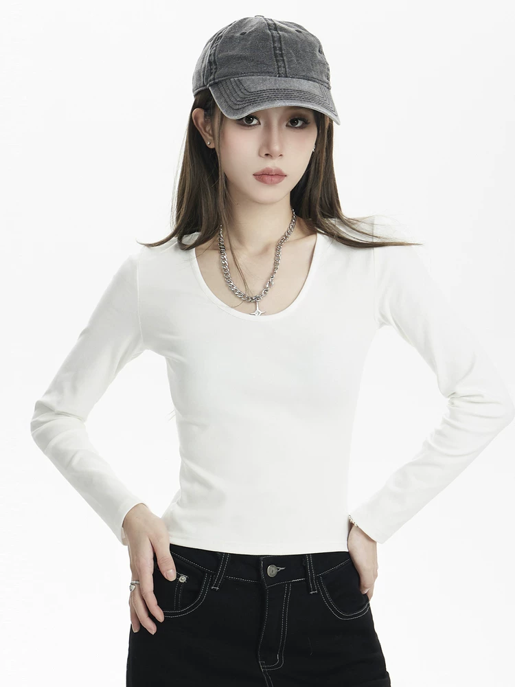 Uネック 長袖Tシャツ 商品写真