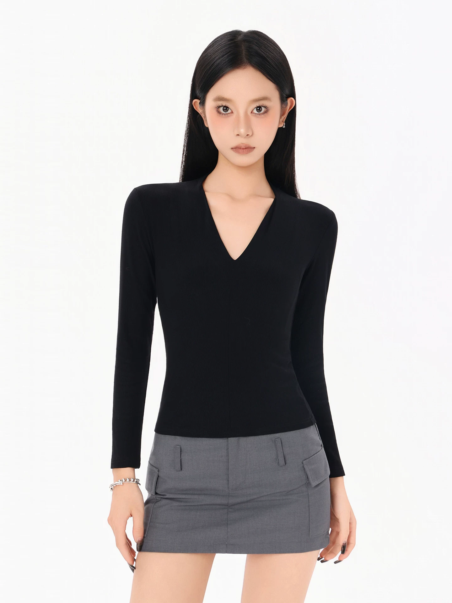 Vネック 長袖Tシャツ 商品写真