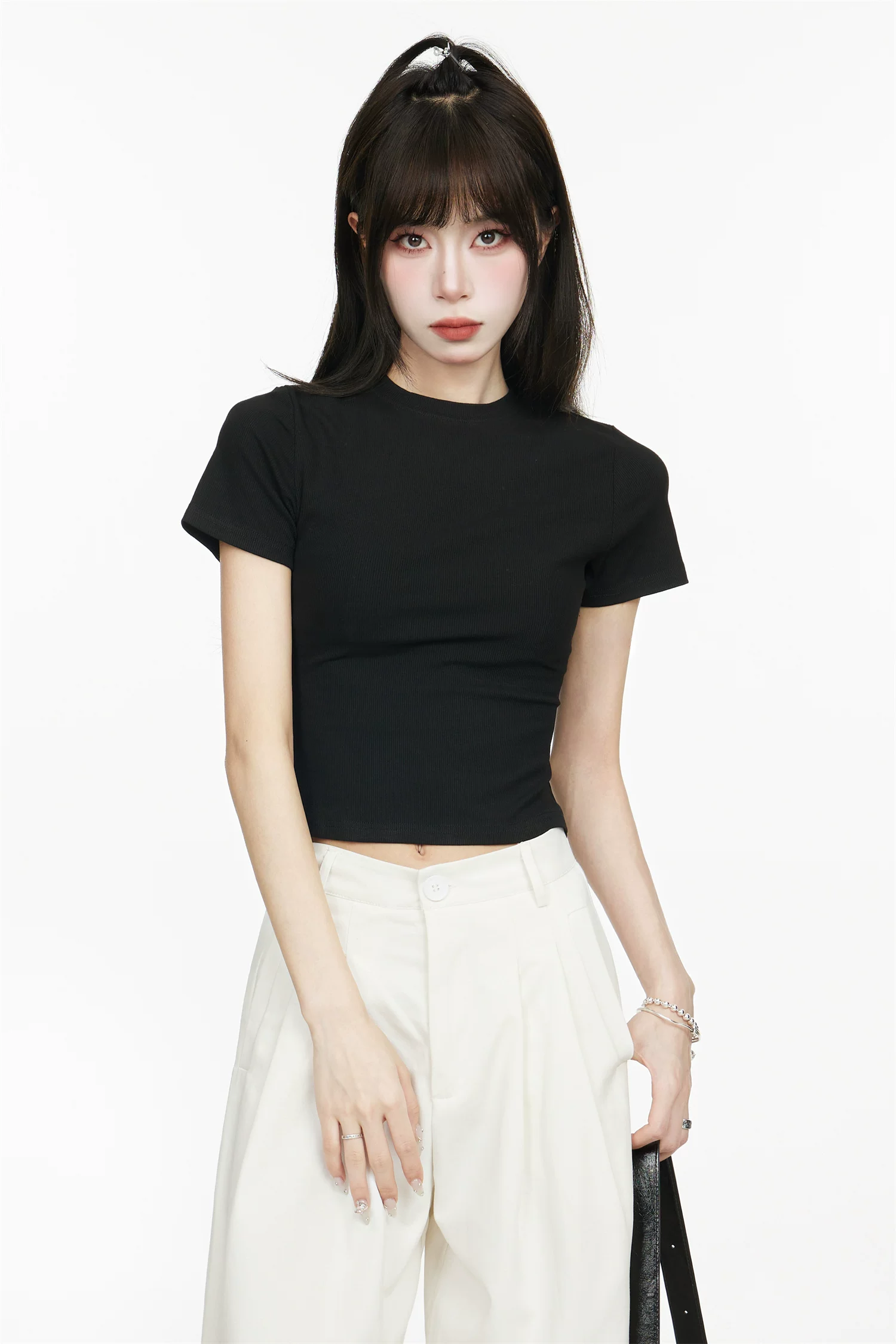 ショート丈 半袖Tシャツ 商品写真