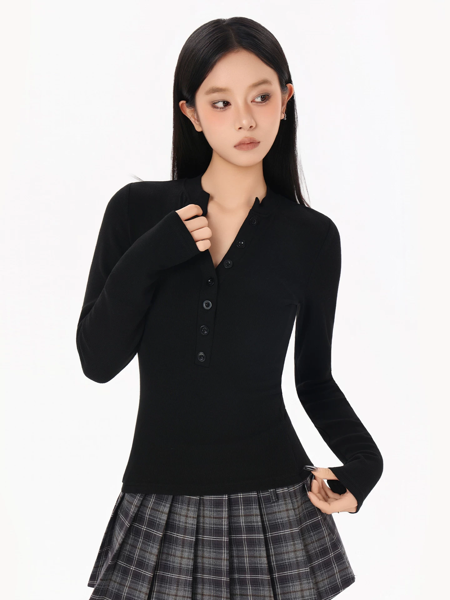 ヘンリーネック 長袖Tシャツ 商品写真