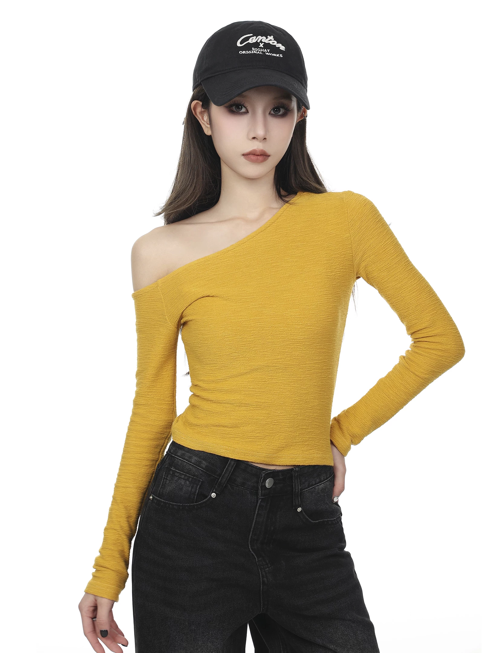 オフショルダー 長袖Tシャツ 商品写真