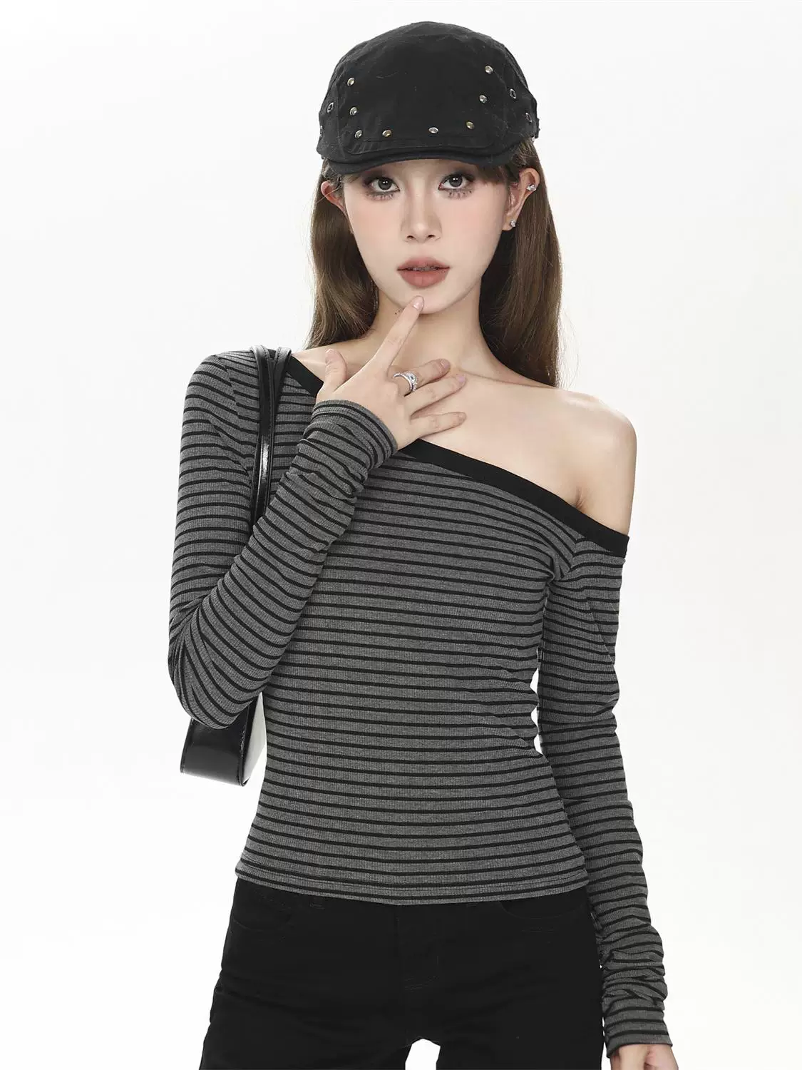 ボーダー オフショルダー 長袖Tシャツ 商品写真