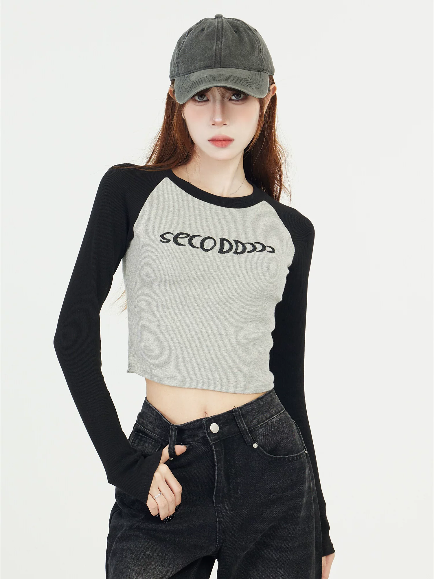 切替デザイン ショート丈長袖Tシャツ 商品写真