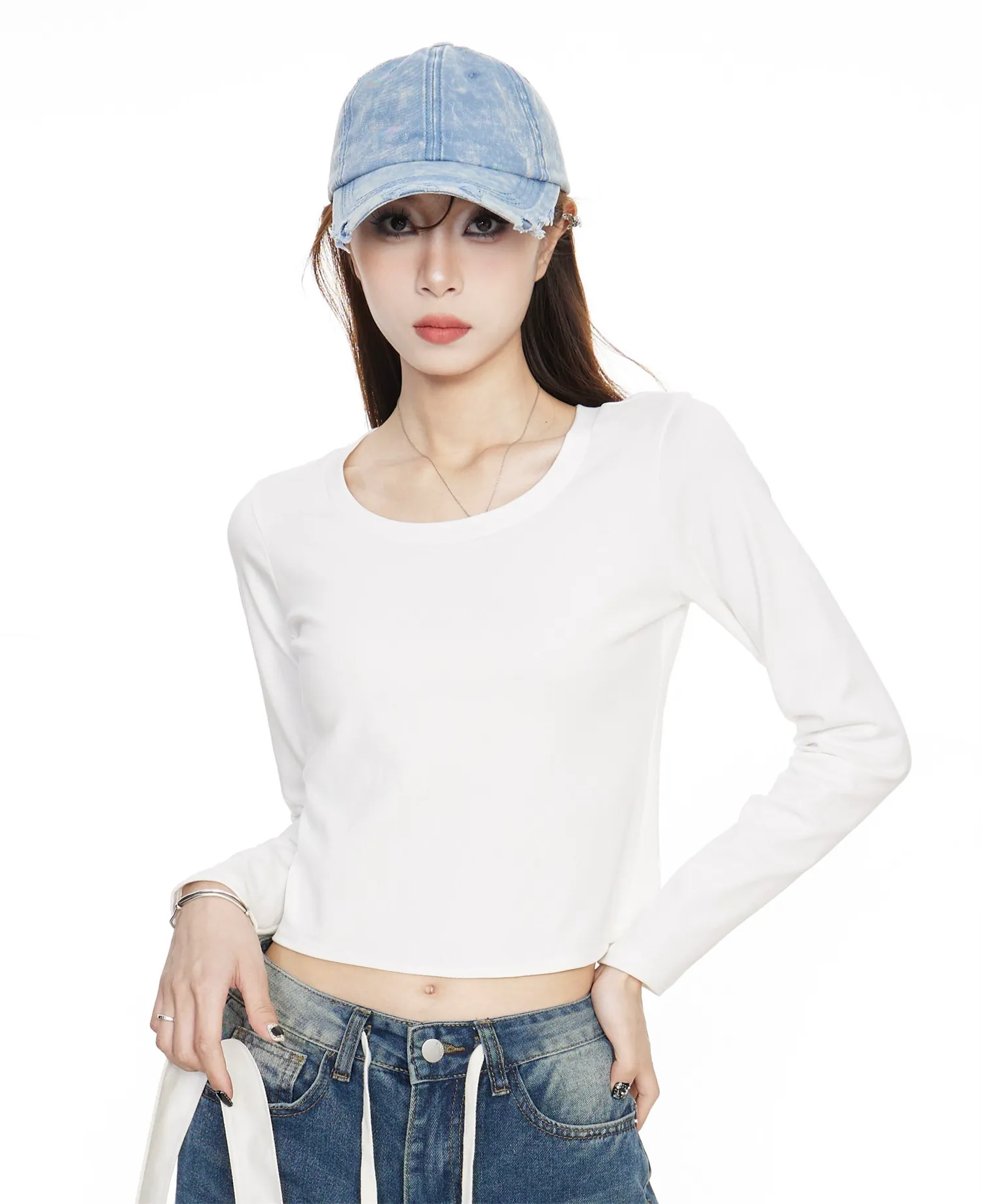 クルーネック ショート丈長袖Tシャツ 商品写真