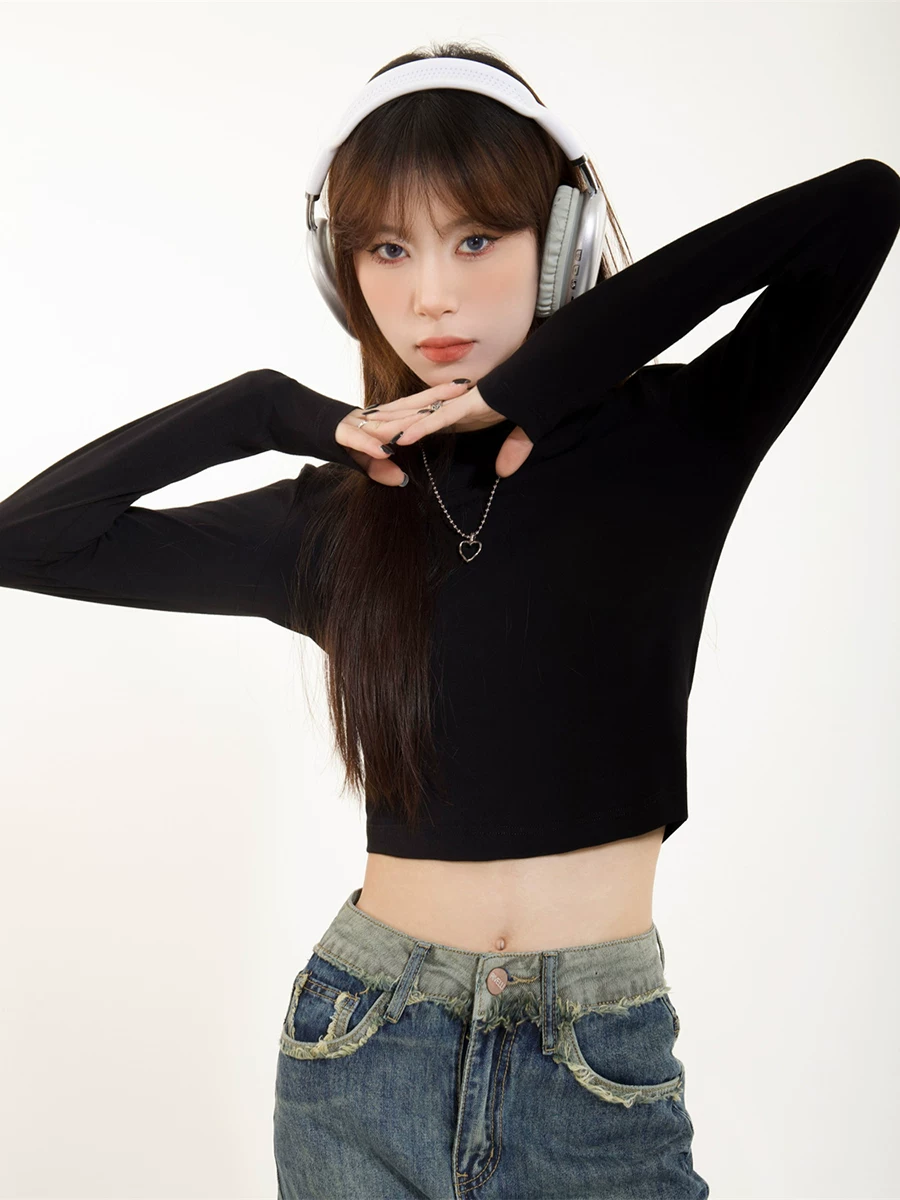 ショート丈 長袖Tシャツ 商品写真
