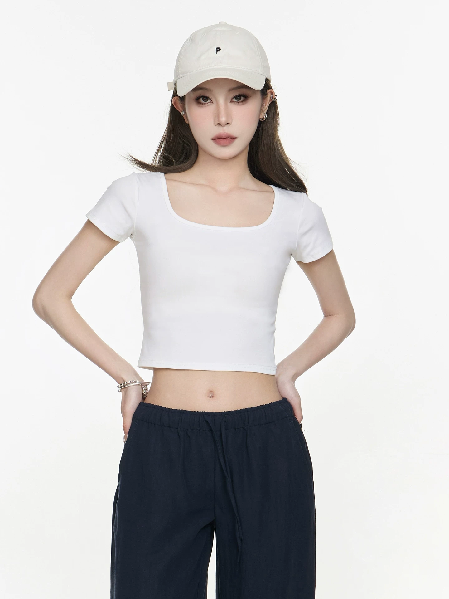 2WAY スクエアネックショート丈Tシャツ 商品写真
