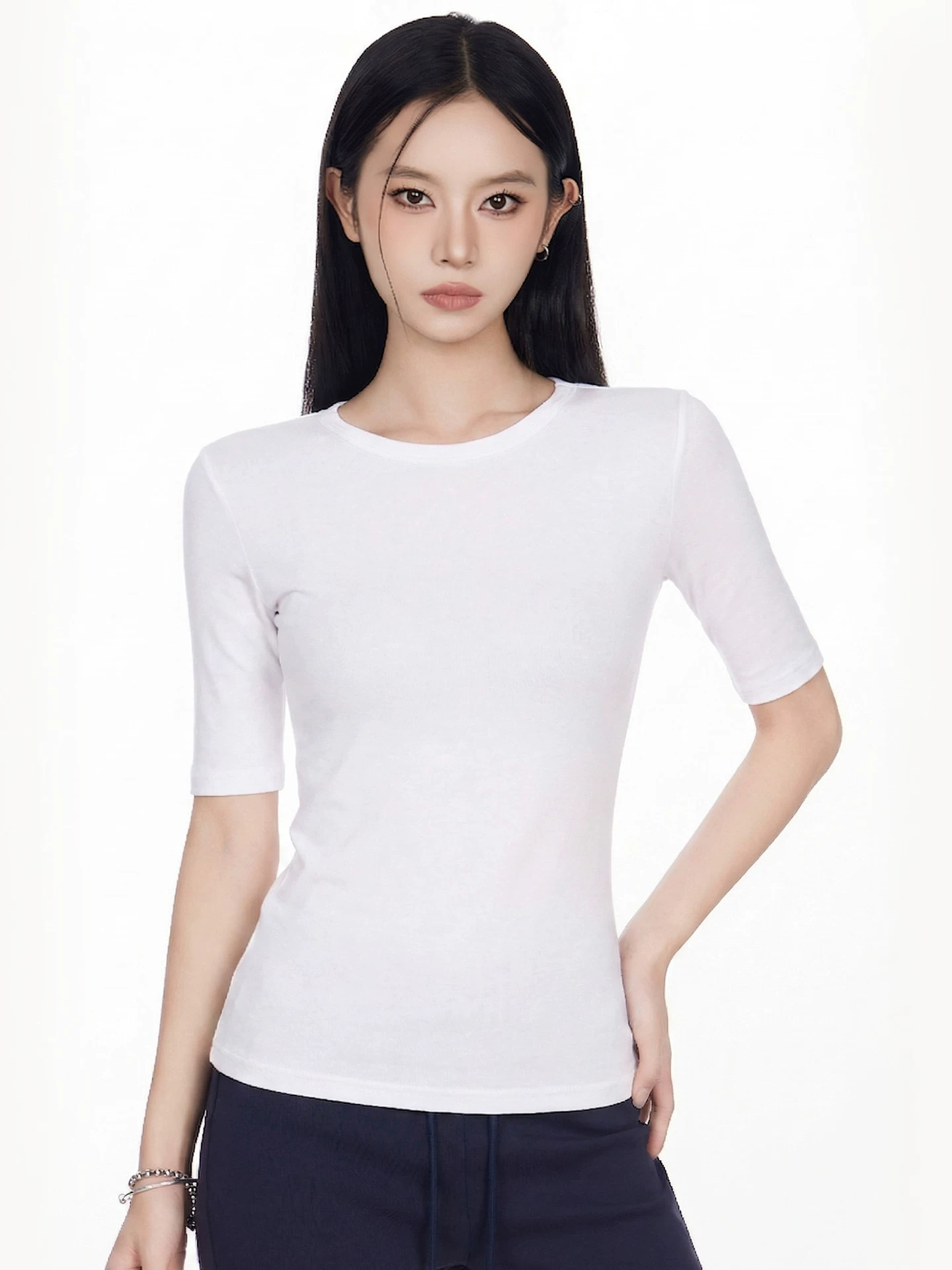 Uネック 五分袖Tシャツ 商品写真