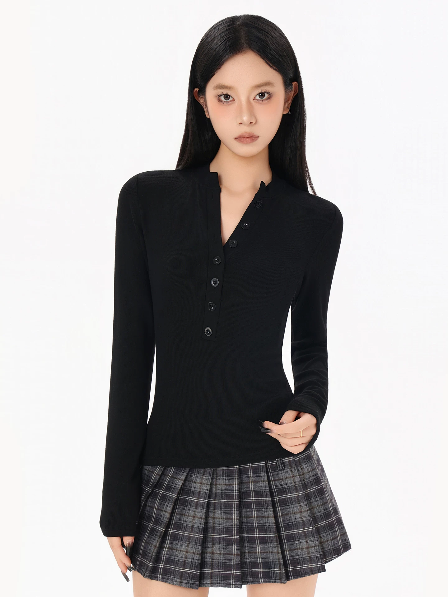 ヘンリーネック 長袖Tシャツ 商品写真
