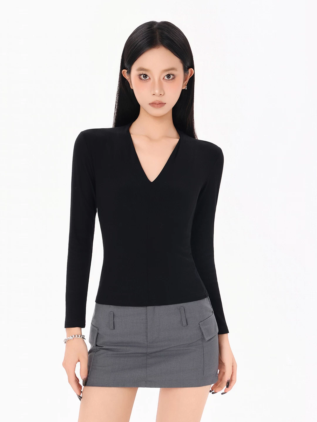 Vネック 長袖Tシャツ 商品写真