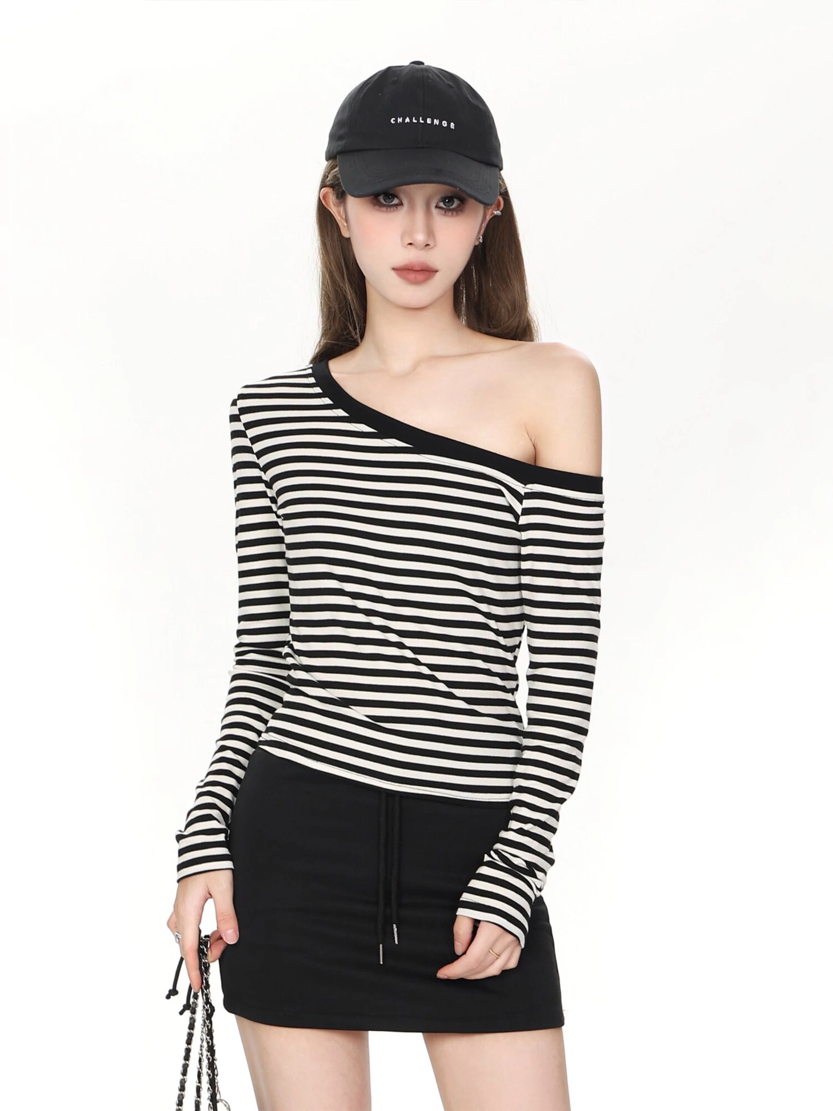 ボーダー オフショルダー 長袖Tシャツ 商品写真