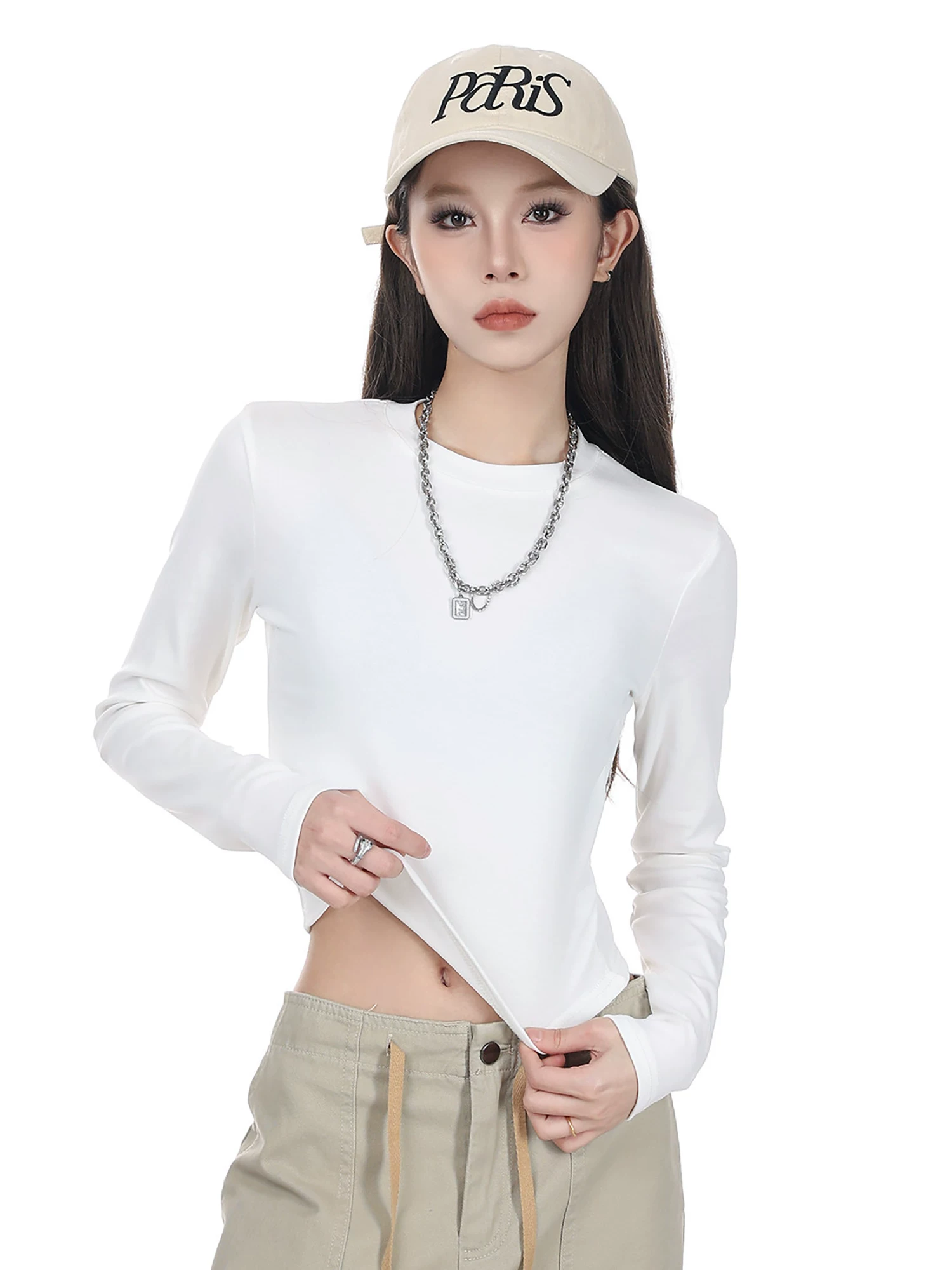クルーネック 長袖Tシャツ 商品写真